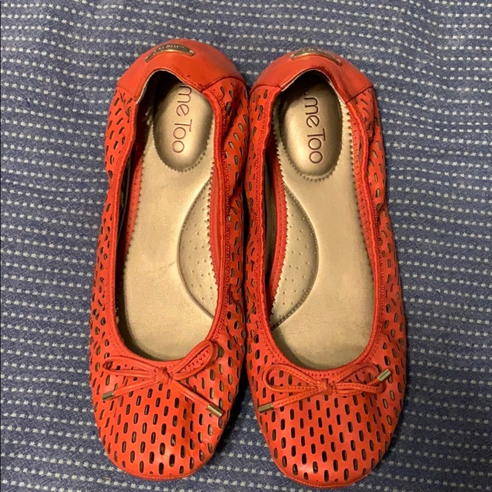 Me Too orange leather flats size 10
